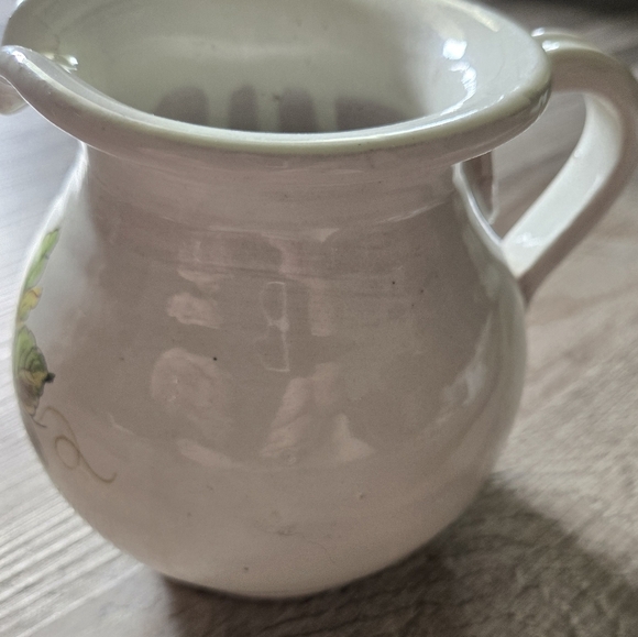 Vintage Neiman Marcus Italian Strawberry Pitcher - Picture 7 of 8